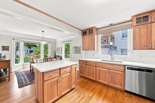 3410 Zenith Avenue N, Robbinsdale, MN 55422