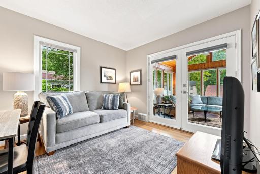 3410 Zenith Avenue N, Robbinsdale, MN 55422
