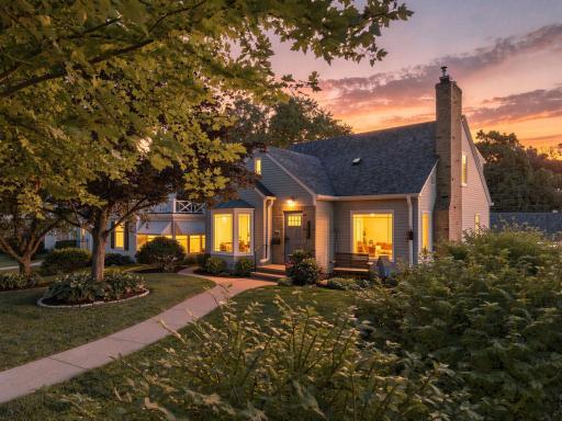 3410 Zenith Avenue N, Robbinsdale, MN 55422