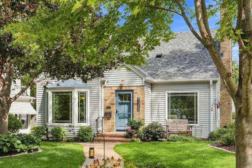 3410 Zenith Avenue N, Robbinsdale, MN 55422