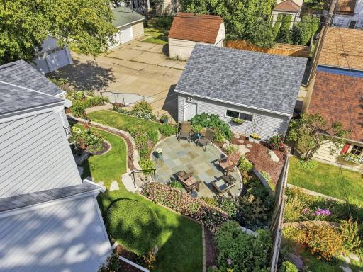 3410 Zenith Avenue N, Robbinsdale, MN 55422