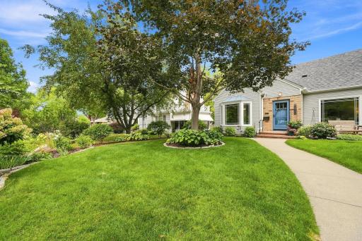 3410 Zenith Avenue N, Robbinsdale, MN 55422
