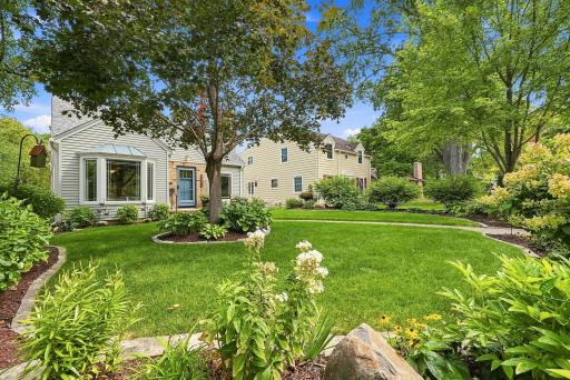 3410 Zenith Avenue N, Robbinsdale, MN 55422