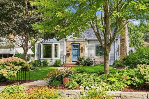3410 Zenith Avenue N, Robbinsdale, MN 55422