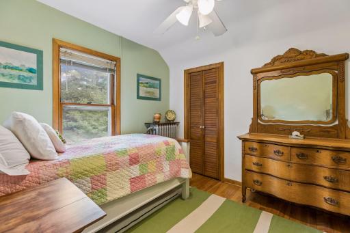 This room also has a large walk in closet.