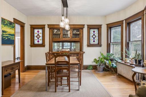 The focal point here is the gorgeous built in buffet.