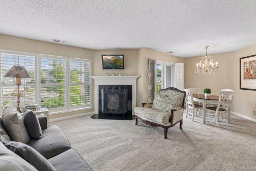 6155 Chasewood Parkway, 201, Minnetonka, MN 55343