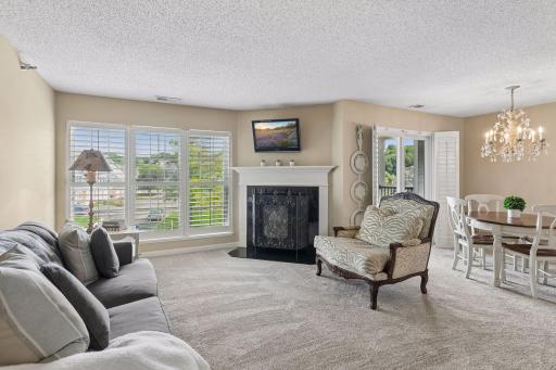 6155 Chasewood Parkway, 201, Minnetonka, MN 55343