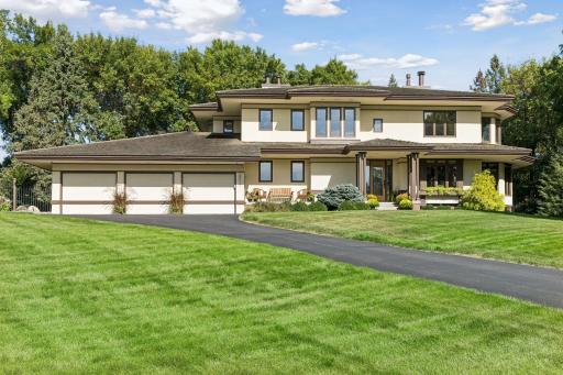 Photo for 28010 Boulder Bridge Drive, Excelsior, MN 55331 - listing #7135271 28010 Boulder Bridge Drive, Excelsior, MN 55331