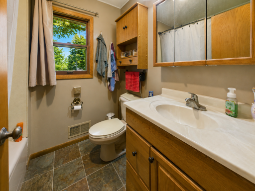 543 5th Avenue NE, Melrose, MN 56352