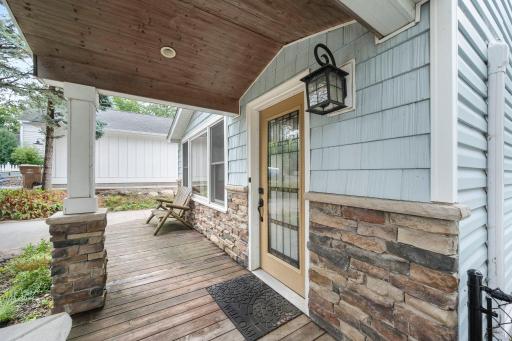 62 Juniper Street, Saint Paul, MN 55115