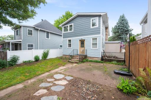 62 Juniper Street, Saint Paul, MN 55115