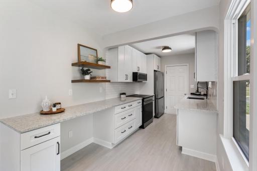 2910 Pennsylvania Avenue S, Saint Louis Park, MN 55426