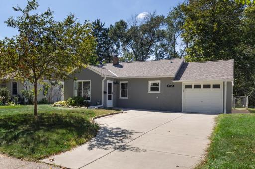 Welcome home to 2910 Pennsylvania Avenue S!