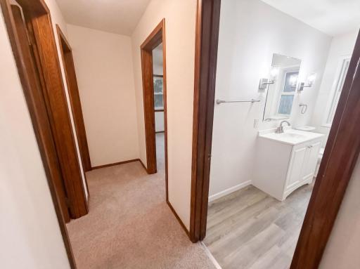 2804 Churchill Street, Roseville, MN 55113