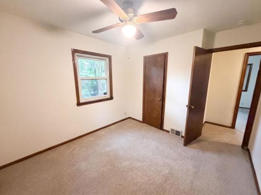 2804 Churchill Street, Roseville, MN 55113