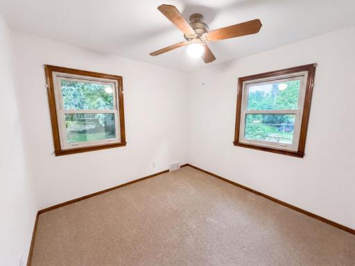 2804 Churchill Street, Roseville, MN 55113