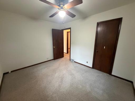 2804 Churchill Street, Roseville, MN 55113