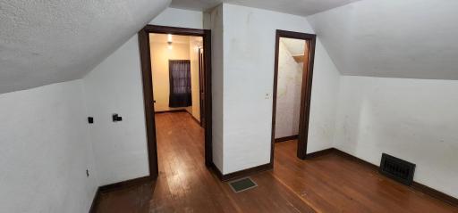 400 Short Line Avenue, Sunburg, MN 56289
