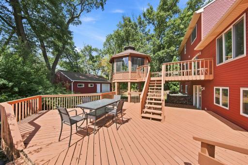 3017 Standridge Place, Maplewood, MN 55109