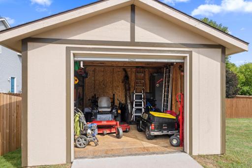 74-web-or-mls-1704 Jefferson St S-303.jpg