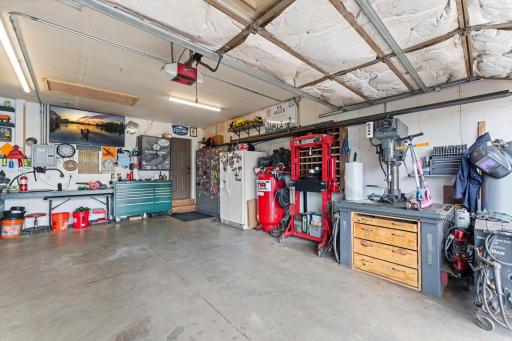 61-web-or-mls-1704 Jefferson St S-233.jpg