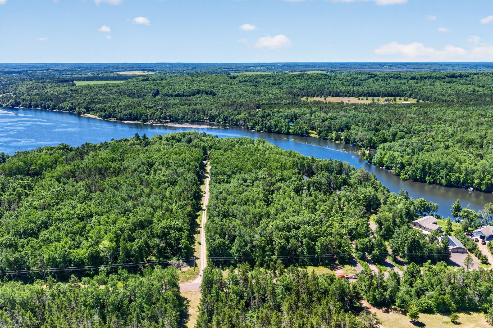 W6151-River-Rd-14.jpg