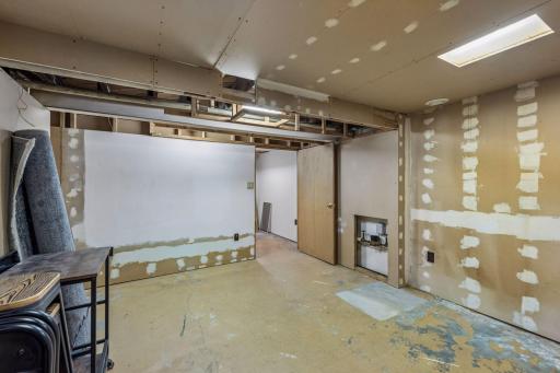Lower level - for storage or future expansion!