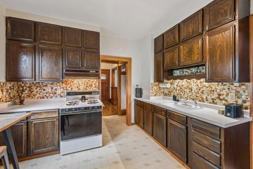 1426 Edmund Avenue, Saint Paul, MN 55104