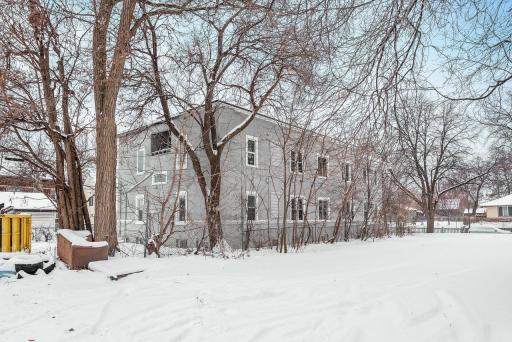 1016 Newton Avenue N, Minneapolis, MN 55411