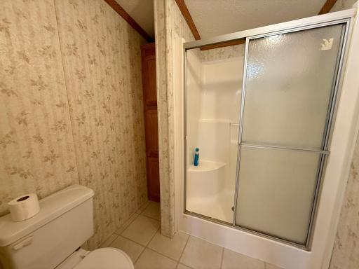 1226 9th Street SW, Valley City, ND 58072