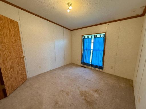 1226 9th Street SW, Valley City, ND 58072