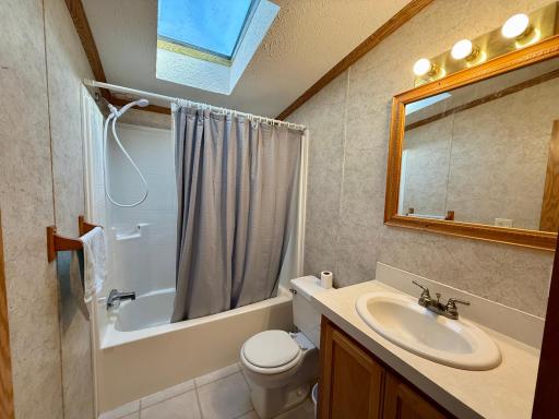 1226 9th Street SW, Valley City, ND 58072
