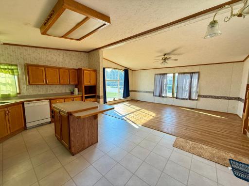 1226 9th Street SW, Valley City, ND 58072
