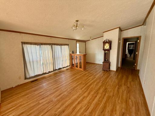 1226 9th Street SW, Valley City, ND 58072