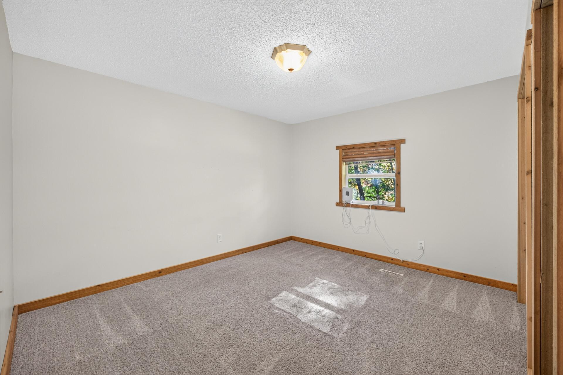 Primary bedroom - main level