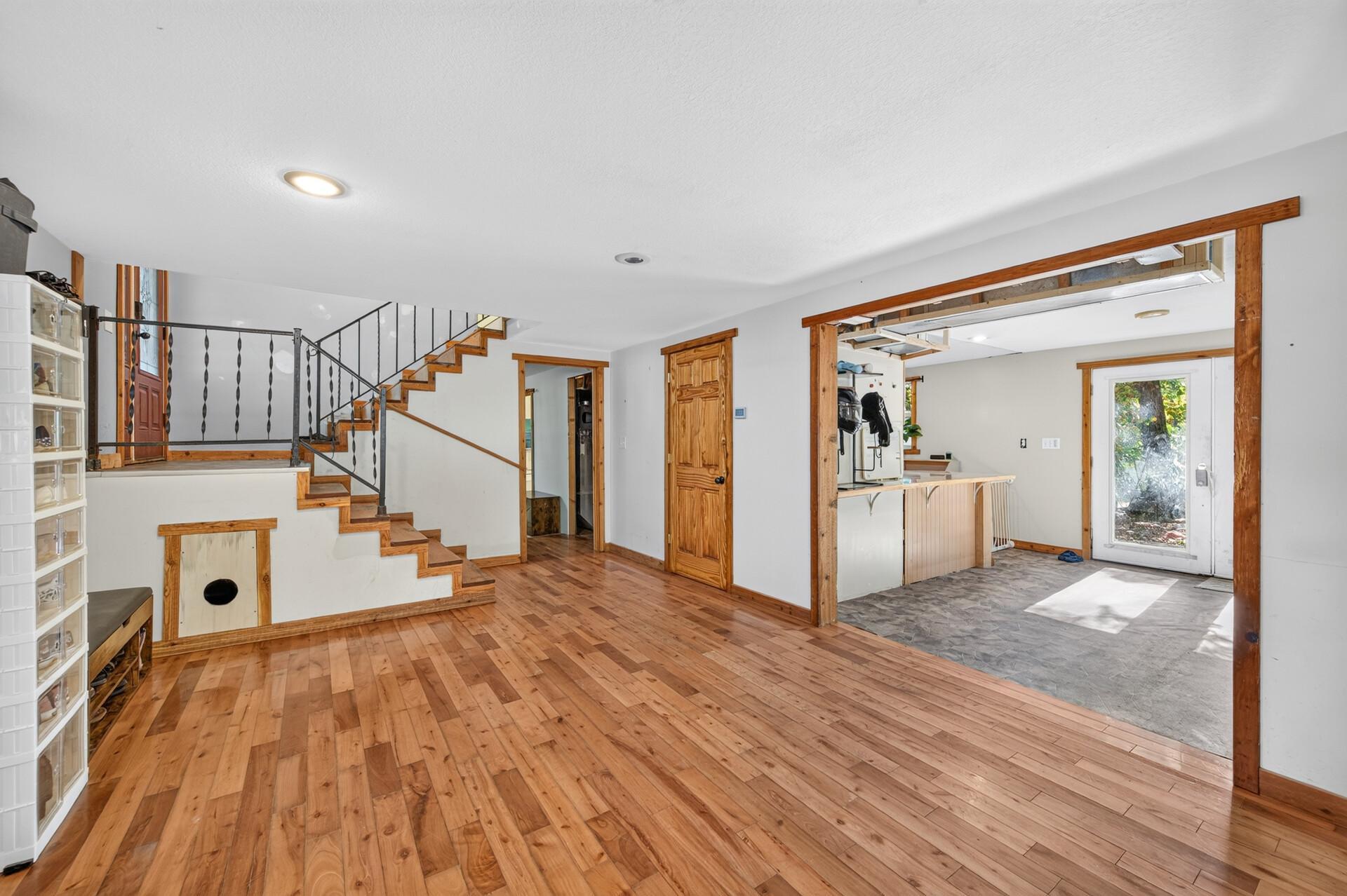 Lower level