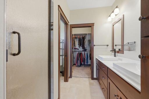 3049 Nottingham Road S, Saint Cloud, MN 56301