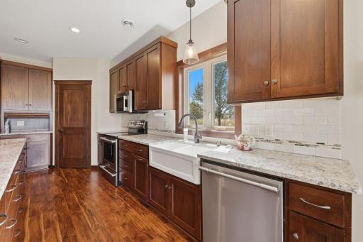 3049 Nottingham Road S, Saint Cloud, MN 56301