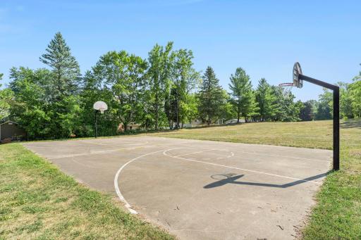 Walk to nearby Sandy Lane Park!