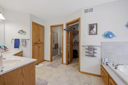 32897 Spunk Tree Circle, Avon, MN 56310