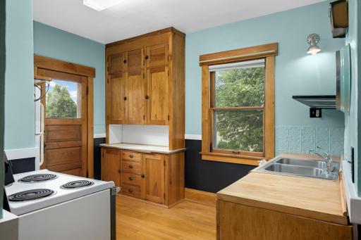 1486 Blair Avenue, Saint Paul, MN 55104