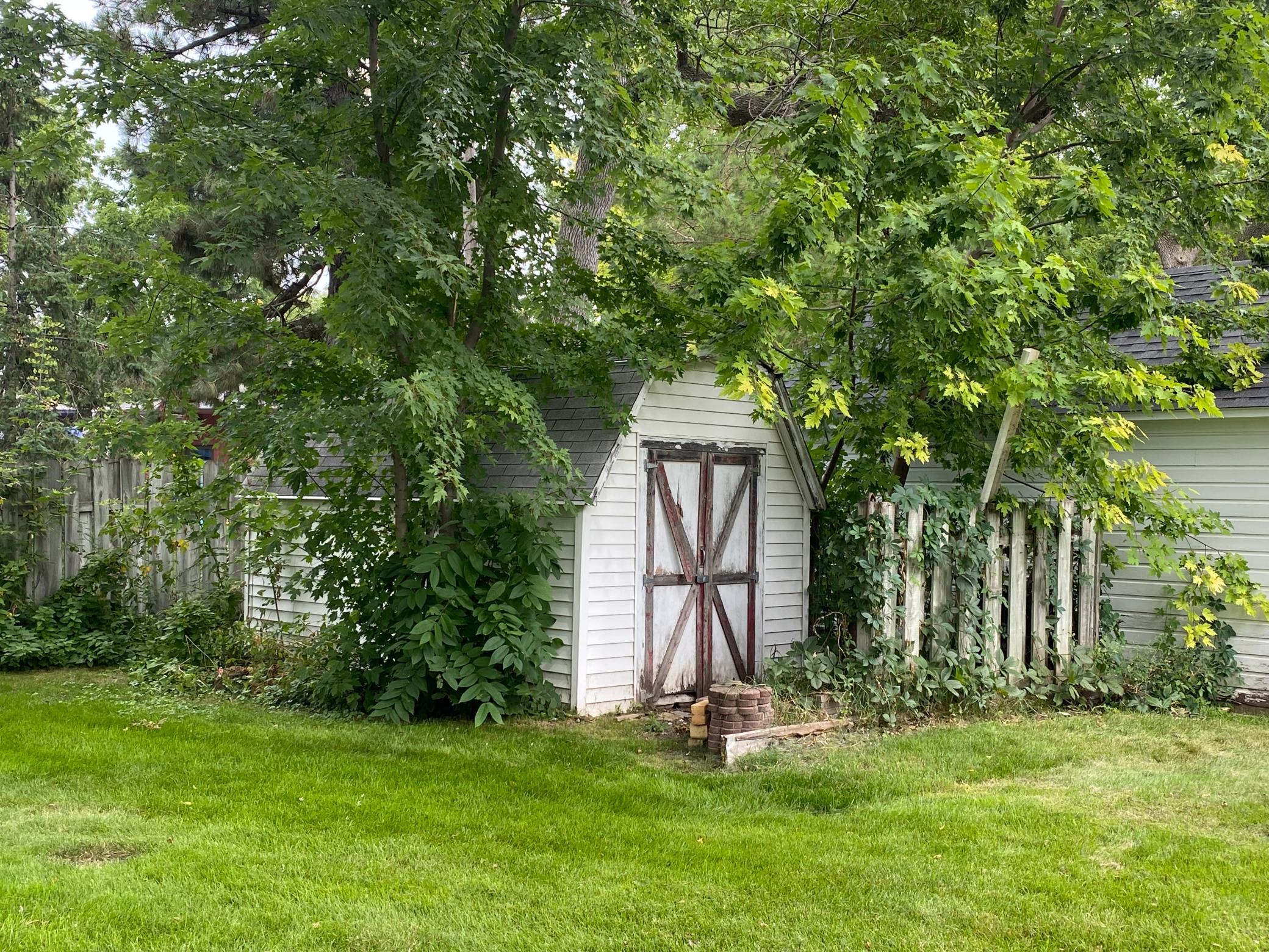 Shed