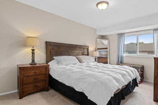 1718 Woodgate Ln-17.jpg