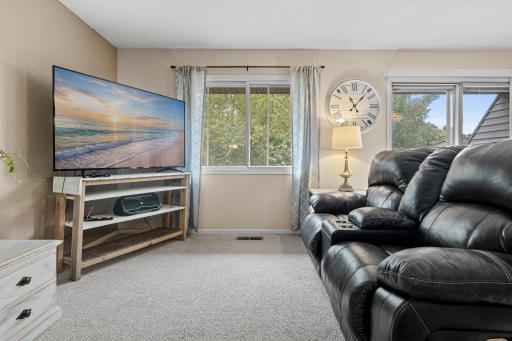 1718 Woodgate Ln-5.jpg