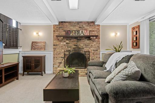 1718 Woodgate Ln-24.jpg