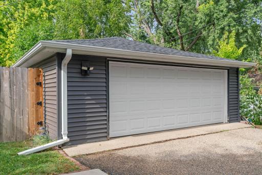2310 Byrd Avenue N, Golden Valley, MN 55422