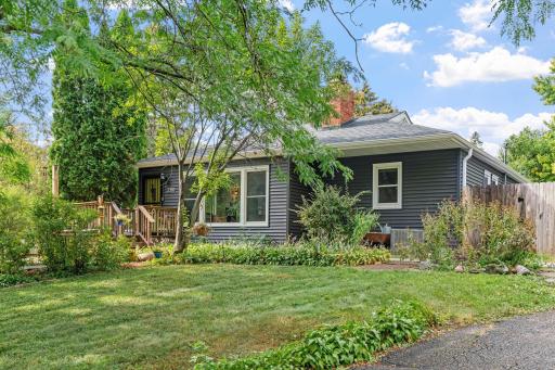 2310 Byrd Avenue N, Golden Valley, MN 55422