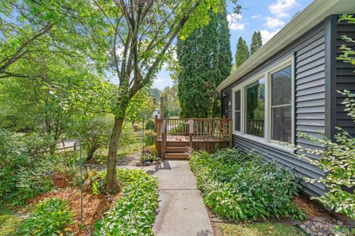 2310 Byrd Avenue N, Golden Valley, MN 55422