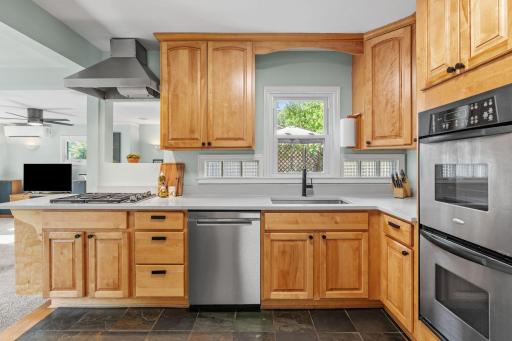 2310 Byrd Avenue N, Golden Valley, MN 55422